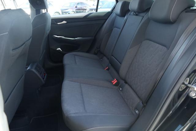 VOLKSWAGEN Golf 2.0 TDI 115 CV SCR Life PREZZO NETTO