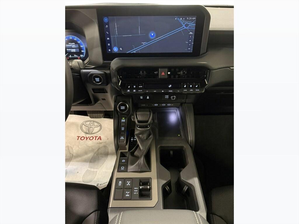 Toyota Land Cruiser 2.8 D-4D Adventure AWD Auto