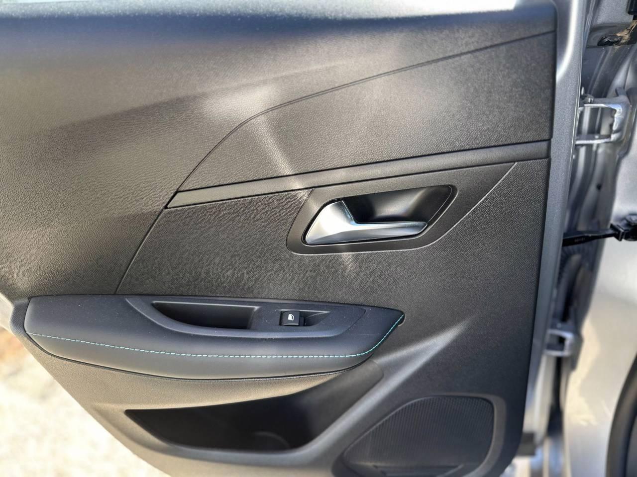 PEUGEOT 208 II 2019 - 208 1.2 puretech Allure s&s 100cv