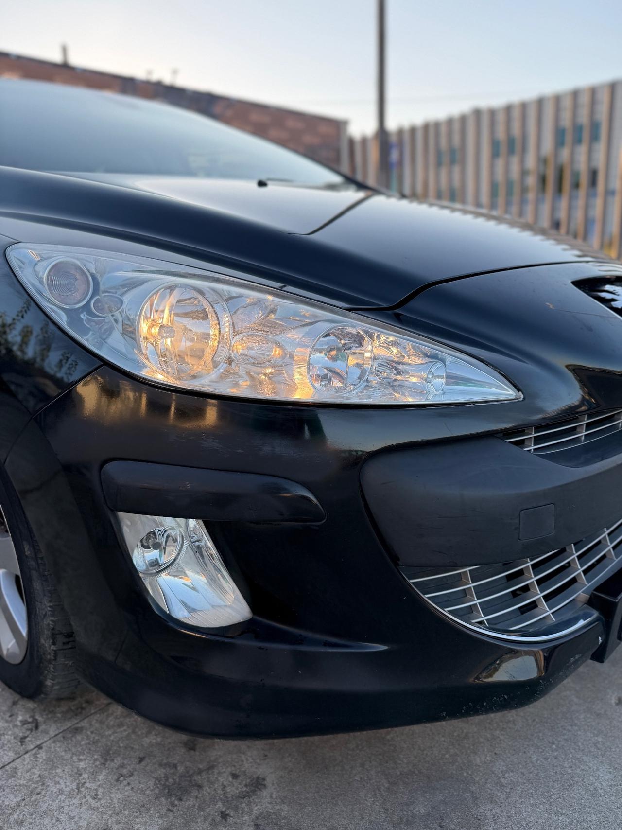 PEUGEOT 308 (anno 2008)