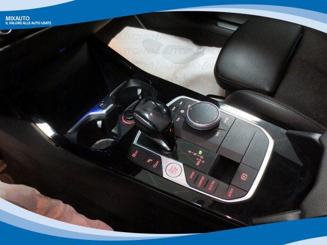 BMW 118 D 5 Porte Sport AUT EU6