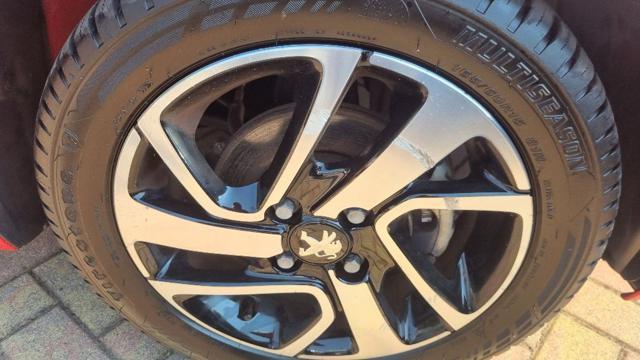 PEUGEOT 108 VTi 68 3 porte Allure