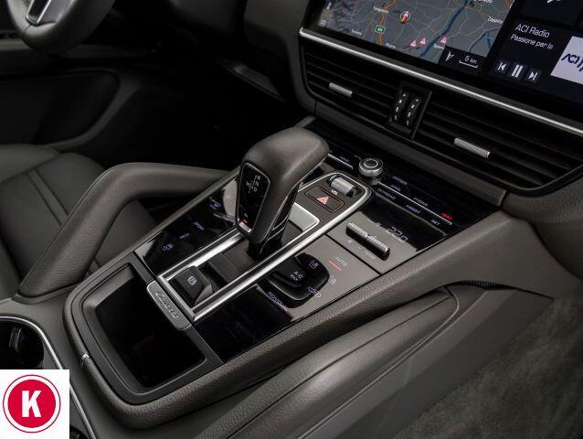 Porsche Cayenne 3.0 V6