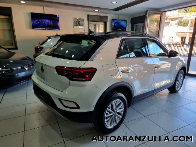 VOLKSWAGEN T-Roc NEW 1.0 TSI 110CV Bi Color Life - Fari Led