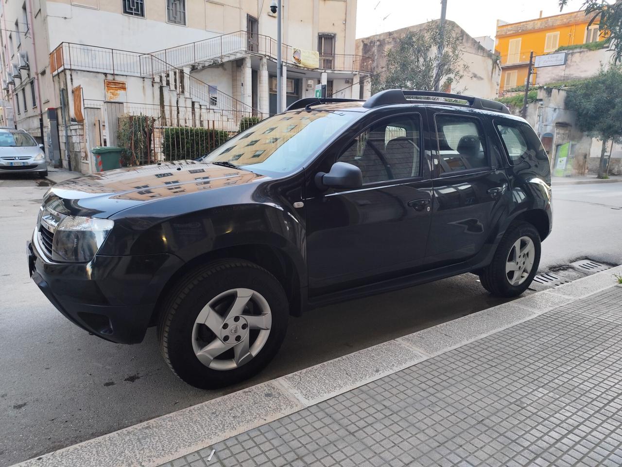 Dacia Duster 1.6 BENZ/GPL 105CV 4x2 GANCIO TRAINO