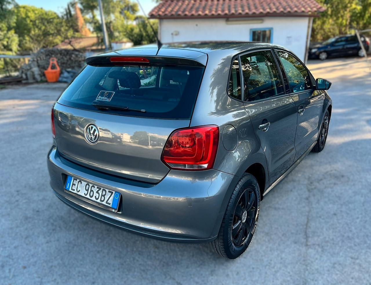 VOLKSWAGEN POLO 1.2 5P Trendline - 2010