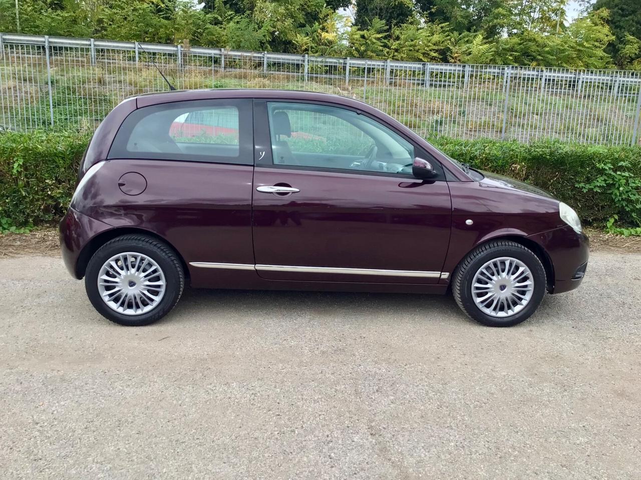 Lancia Ypsilon 1.2 Oro 60 Cv