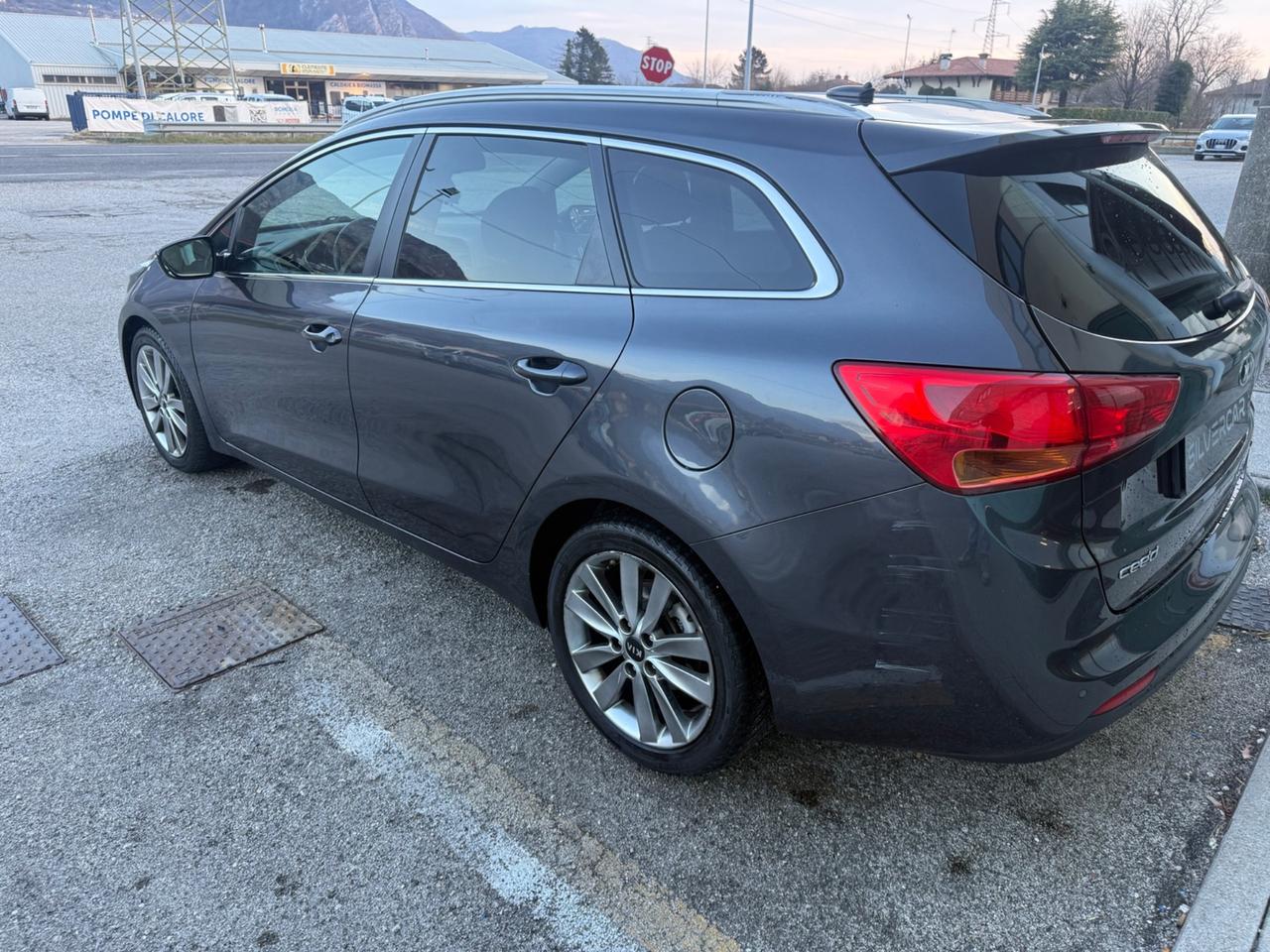 Kia Ceed cee'd 1.6 CRDi 128 CV aut. SW Platinum