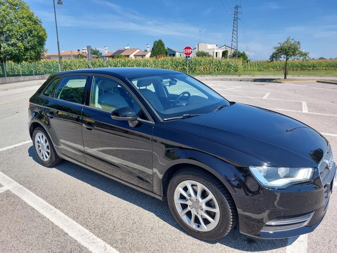 Audi A3 1.6 TDI S tronic Business