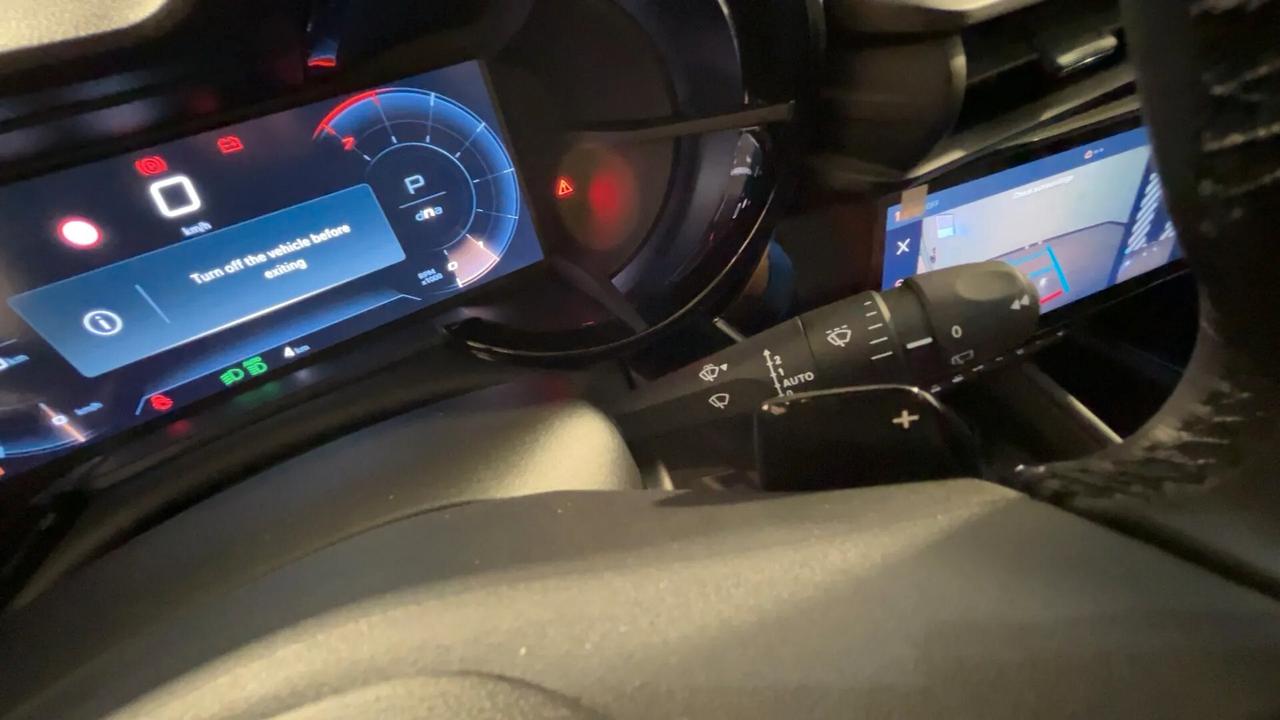 Alfa Romeo Junior 1.2 136 CV Hybrid eDCT6