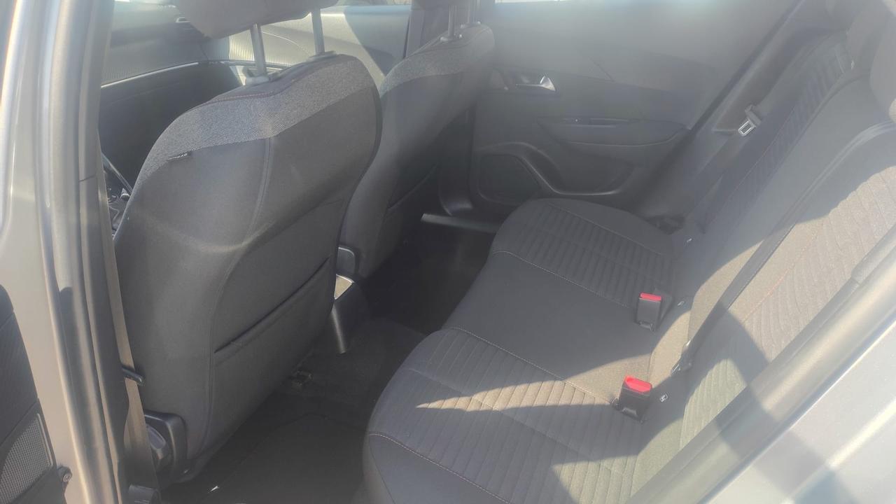 Peugeot 2008 PureTech 100 S&S Active