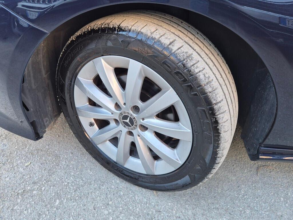 Mercedes B 180 d Executive UNICO PROPRIETARIO