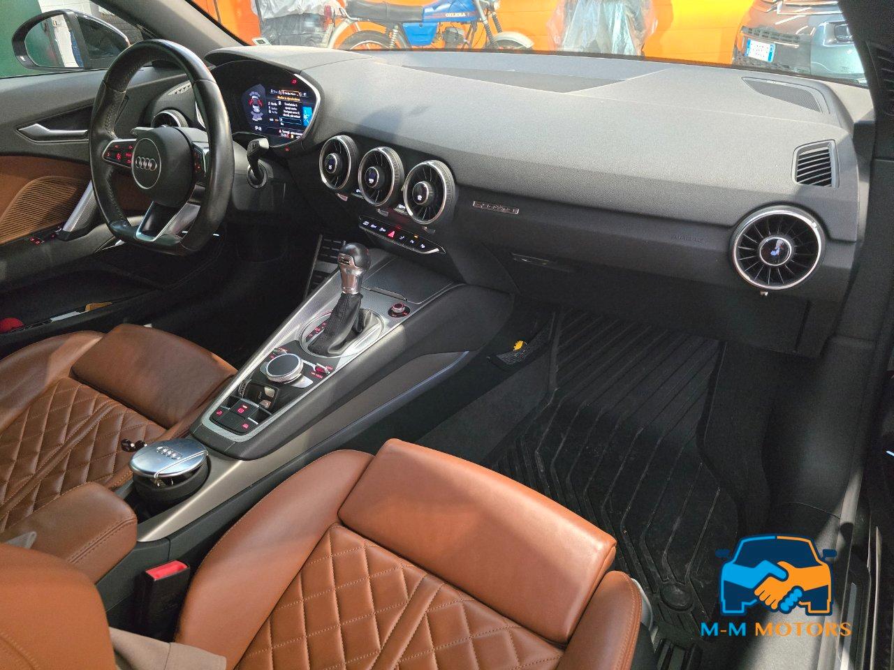 Audi TT Roadster 2.0 tfsi S line quattro s-tronic