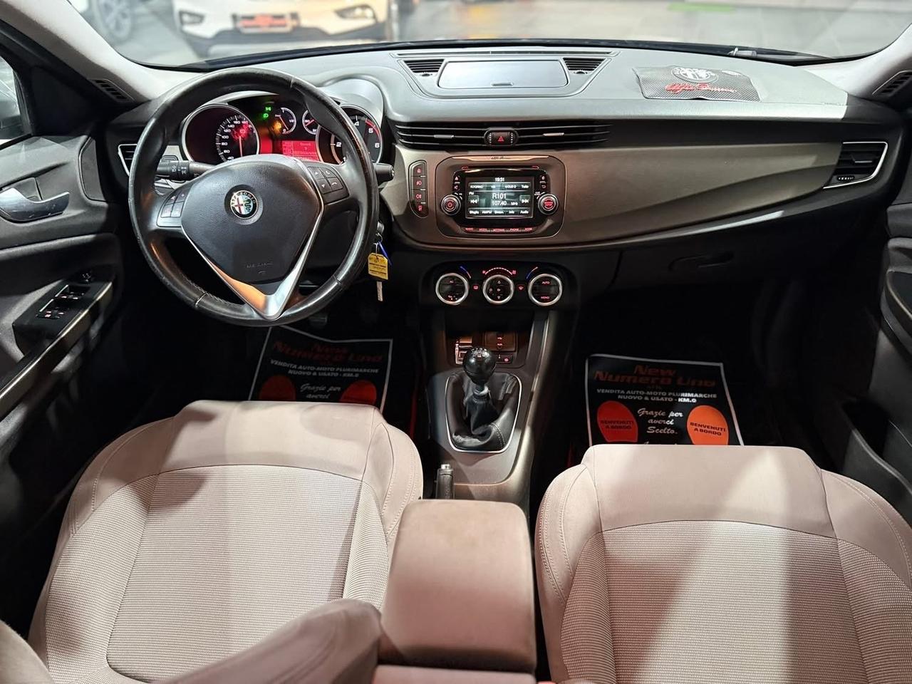 Alfa Romeo Giulietta 1.6 Mjt 105cv Distinctive 2015