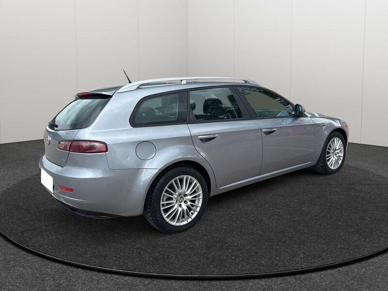Alfa Romeo 159 1.9 JTDm 150CV Sportwagon Distinctive Q-Tronic