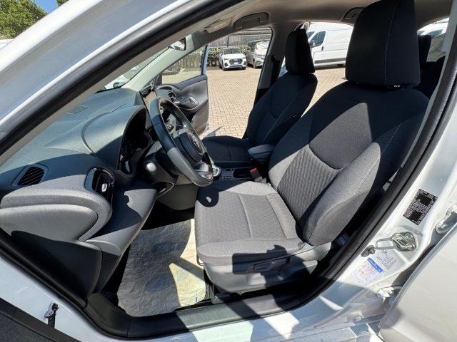 TOYOTA Yaris 1.5 Hybrid 5 PORTE BUSINESS AZIENDALE