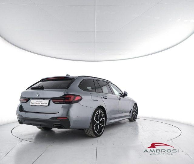 BMW 520 Serie 5 d 48V xdrive MSport auto