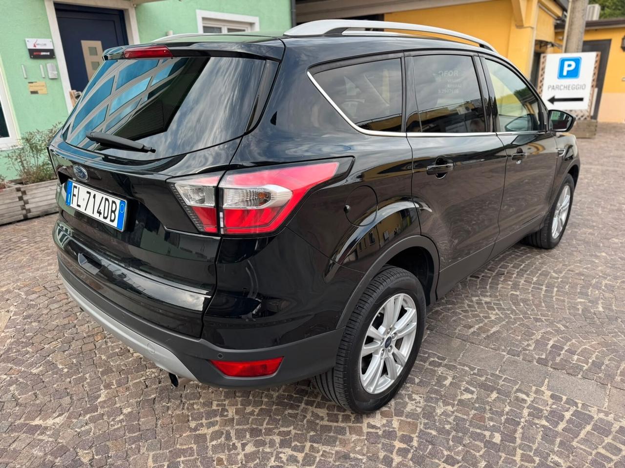 Ford Kuga 1.5 TDCI 120 CV S&S 2WD Titanium