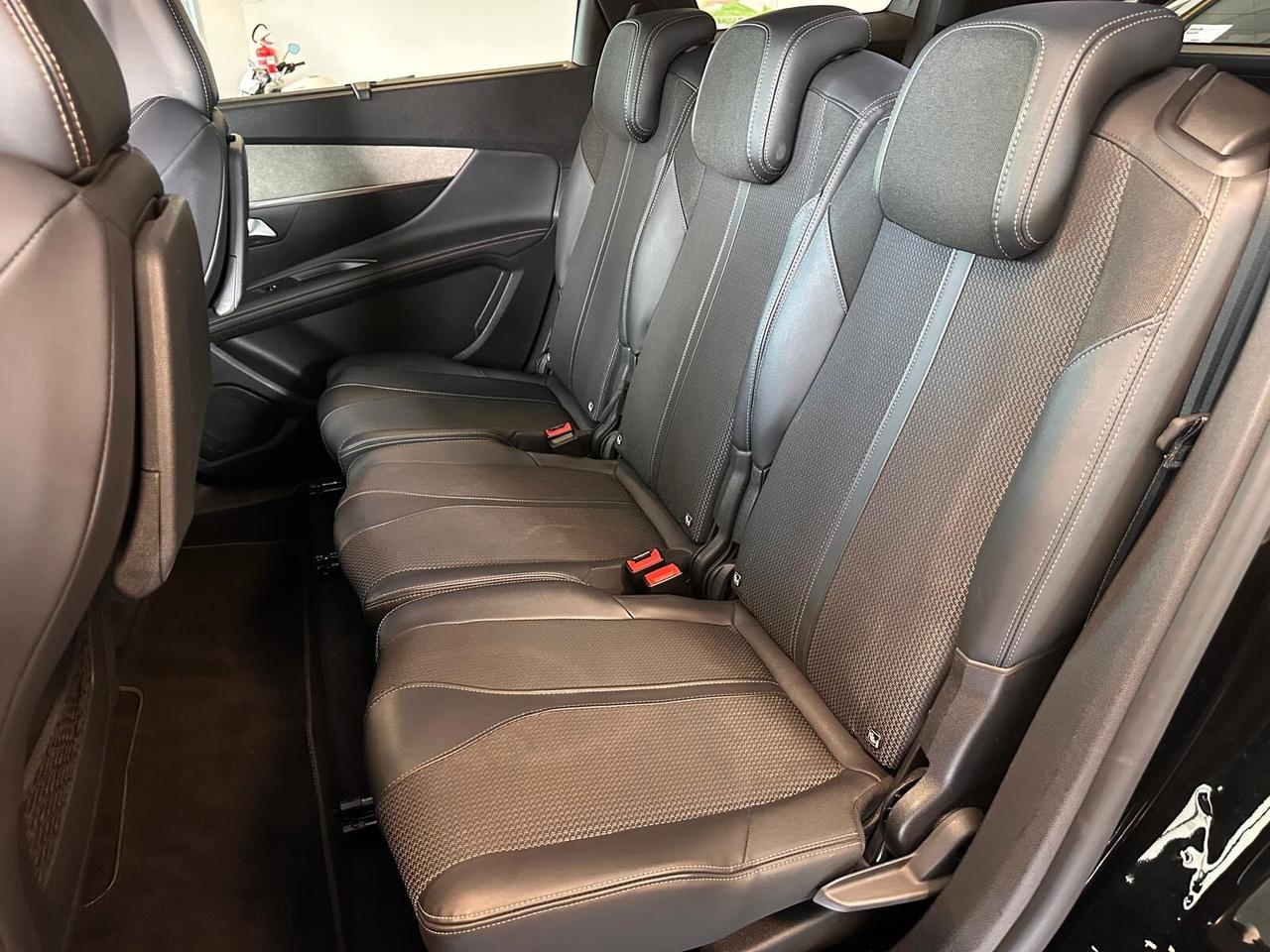 Peugeot 5008 BlueHDi 130 S&S EAT8 GT