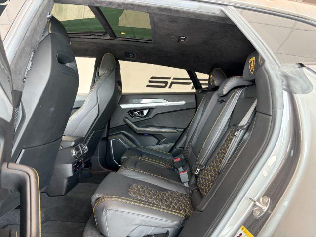 LAMBORGHINI Urus 4.0 650CV
