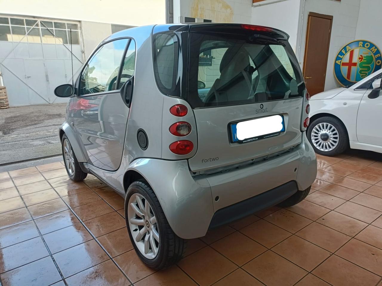 Smart ForTwo 0.7 Smart Grandstyle 61cv, adatta a neop.