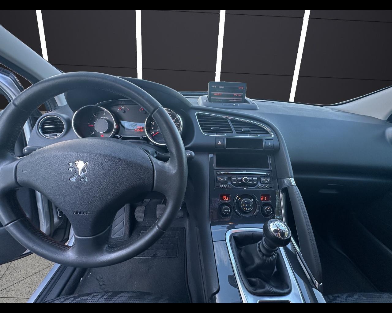 PEUGEOT 3008 1ª serie - 3008 1.6 HDi 112CV Business