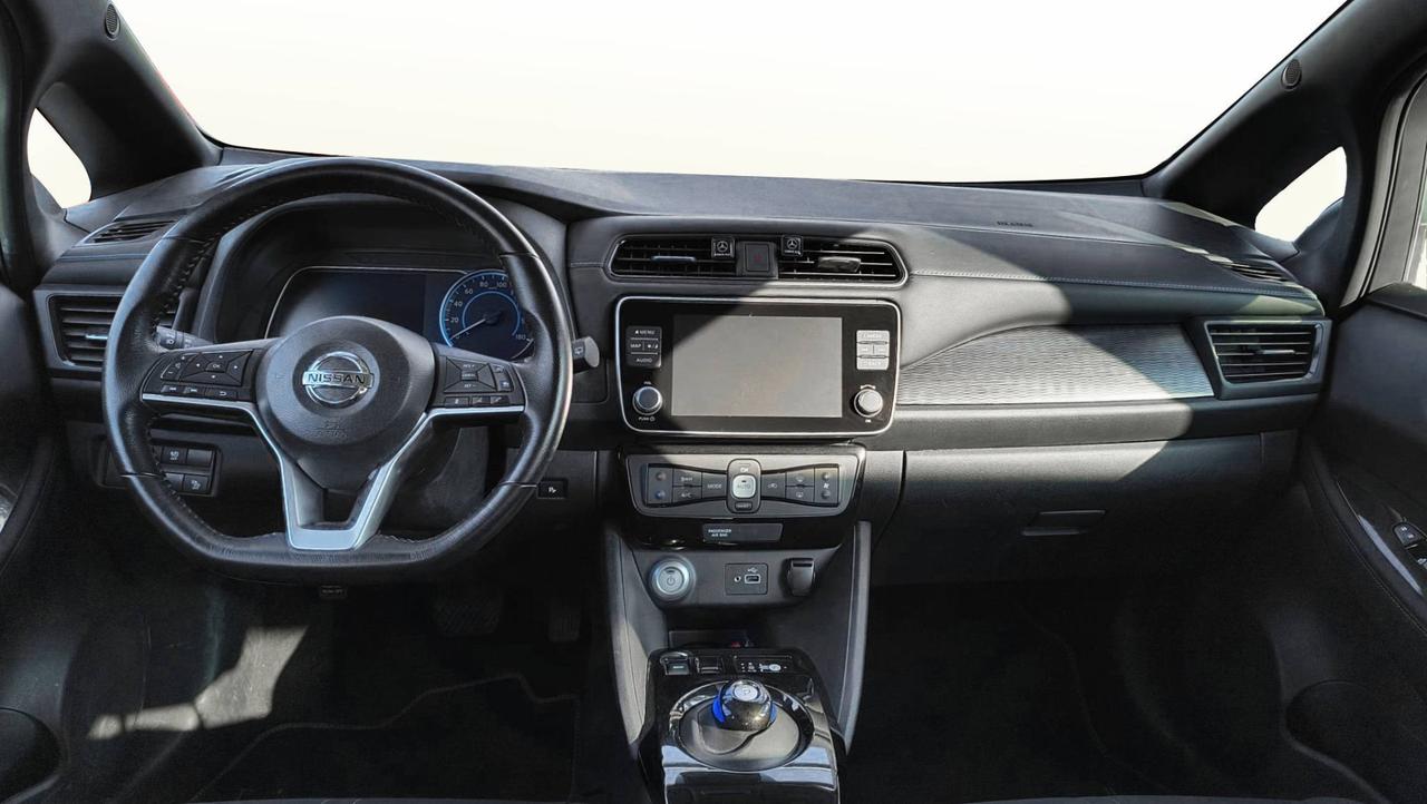 NISSAN Leaf II 2018 - Leaf Tekna 40kWh 150cv my19
