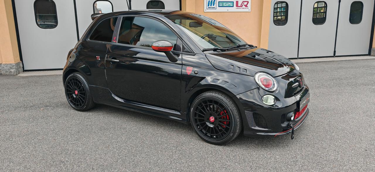 Abarth 500 1.4 Turbo T-Jet Custom LPG