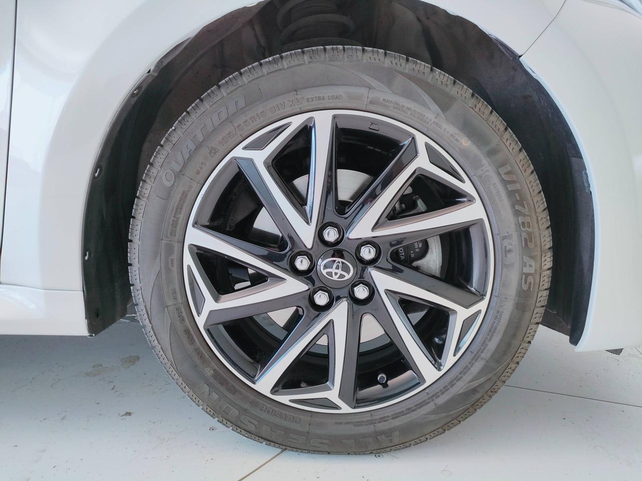 TOYOTA Yaris IV 2020 - Yaris 1.5h Style