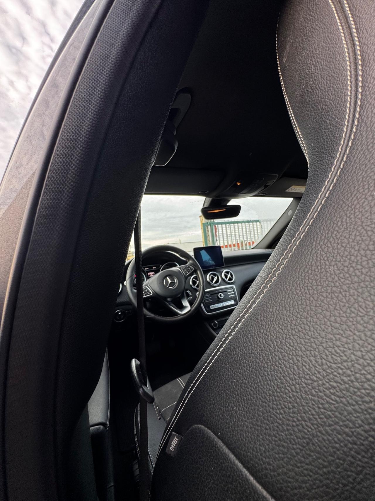 Mercedes-benz A 180 d Automatic Business Extra