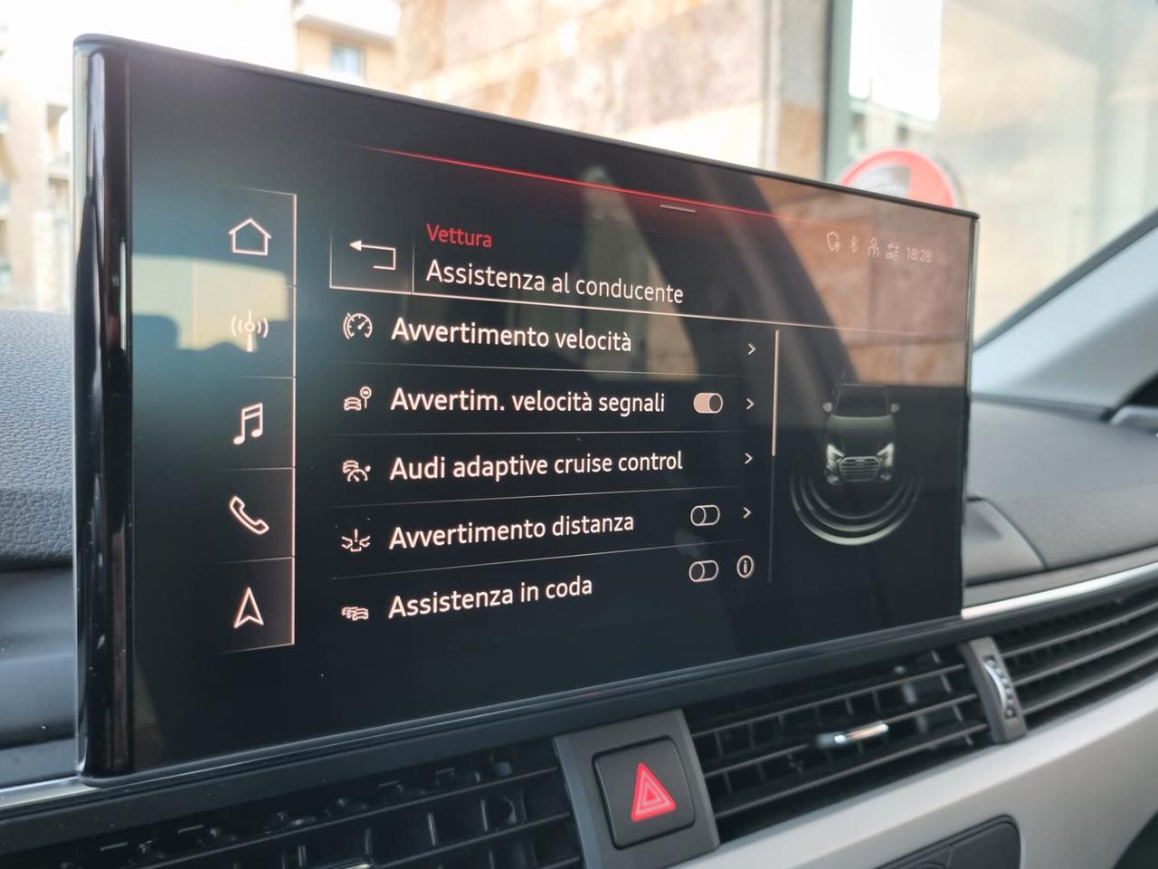Audi A4 V Avant 30 2.0 tdi mhev 136cv s-tronic