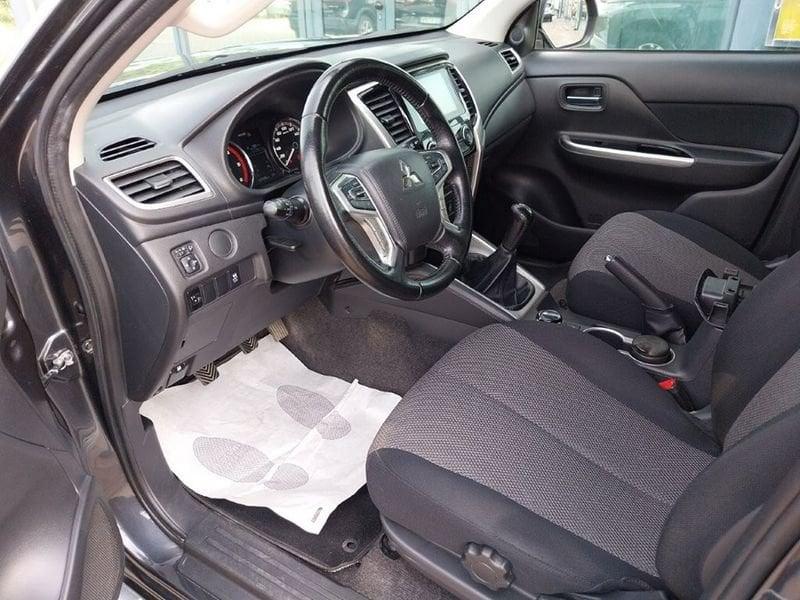 Mitsubishi L200 Cab VI 2019 Double Cab 2.3 D 150cv Intense 4WD Super Sele