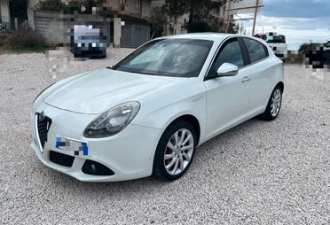 Alfa Romeo Giulietta 2.0 JTDm-2 140 CV Distinctive