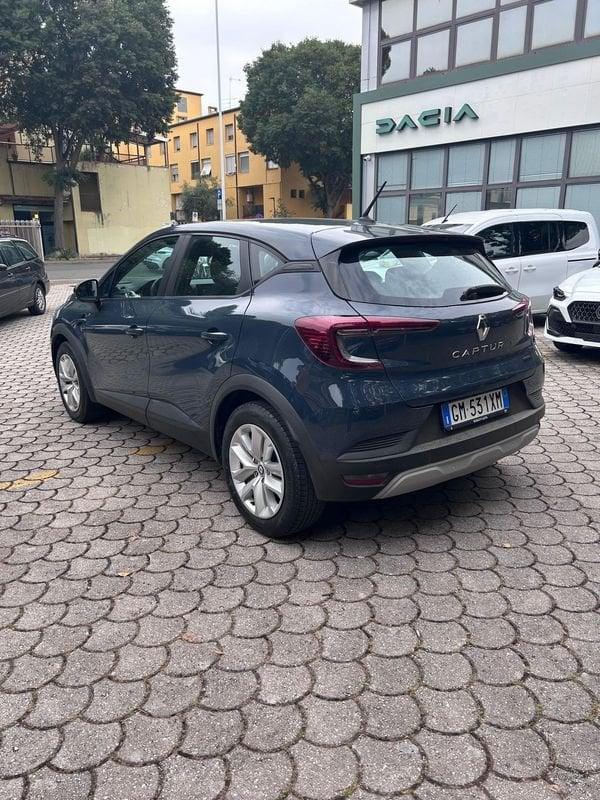Renault Captur E-Tech hybrid 1.6 E-TECH HEV 145 EQUILIBRE AUTO