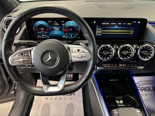 MERCEDES-BENZ GLA 180 d AMG Premium Automatico
