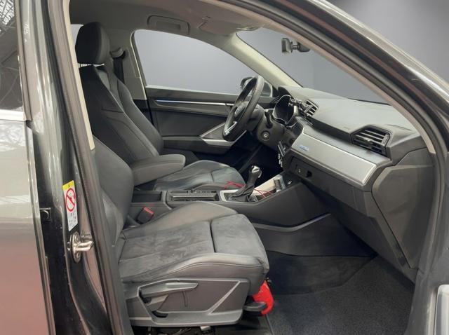AUDI Q3 SPB 35 TDI S tronic S line edition
