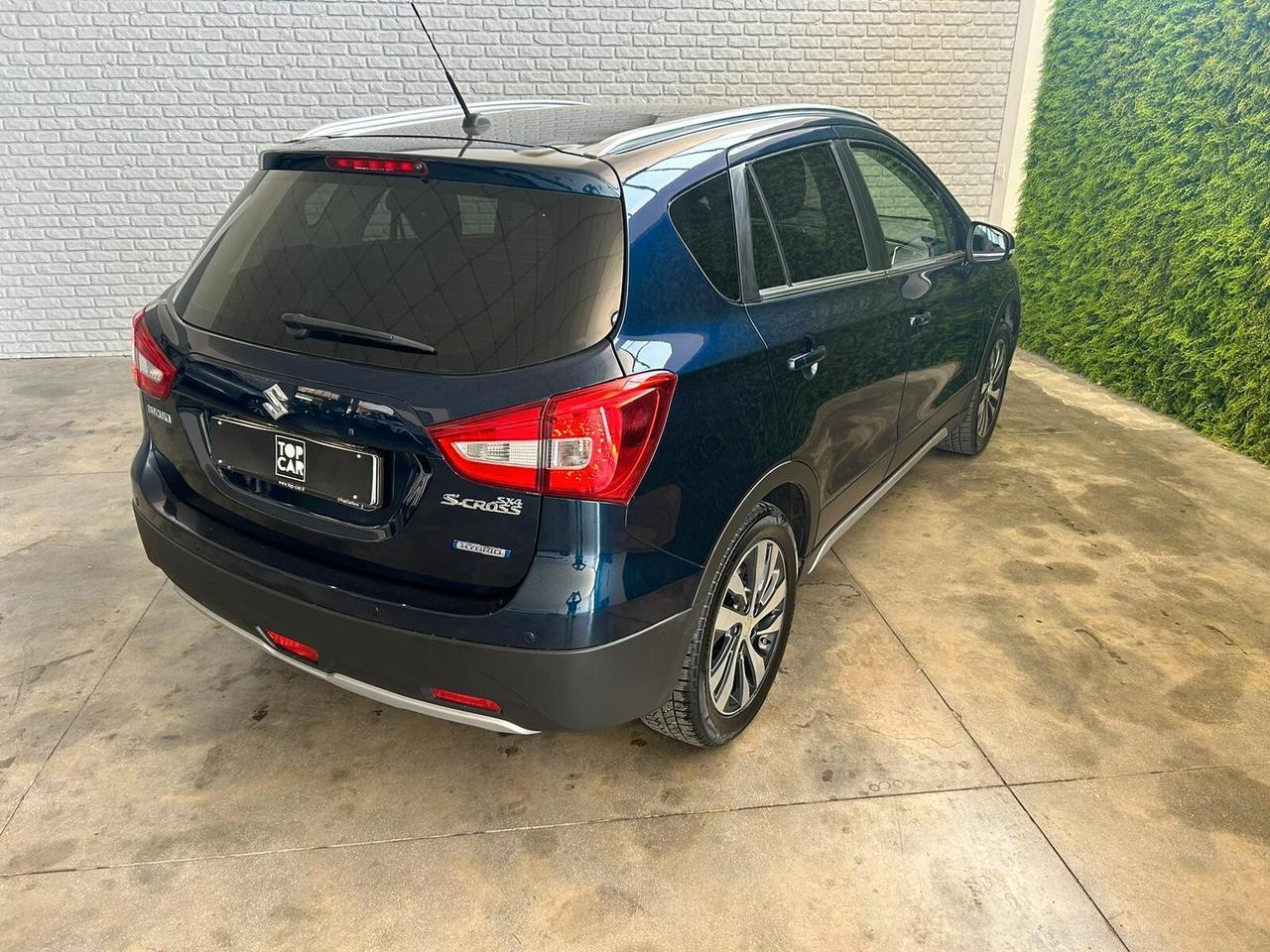 Suzuki S-Cross 1.4 Hybrid Starview
