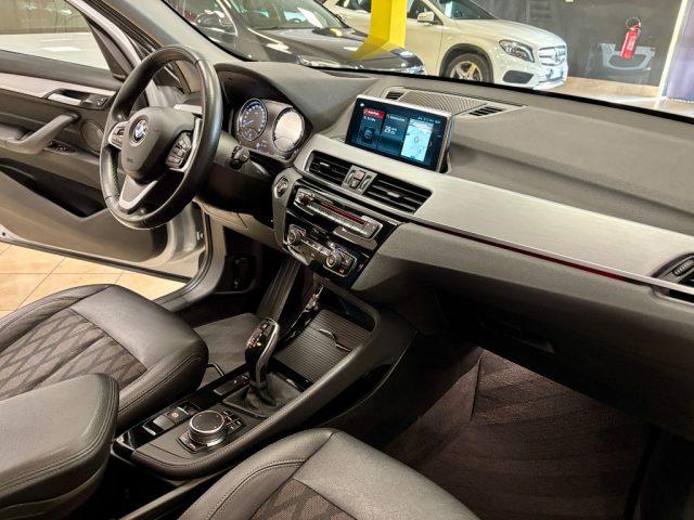 BMW X1 sDrive18i xLine TETTO PANO APRIBILE - OK NEOPATENT