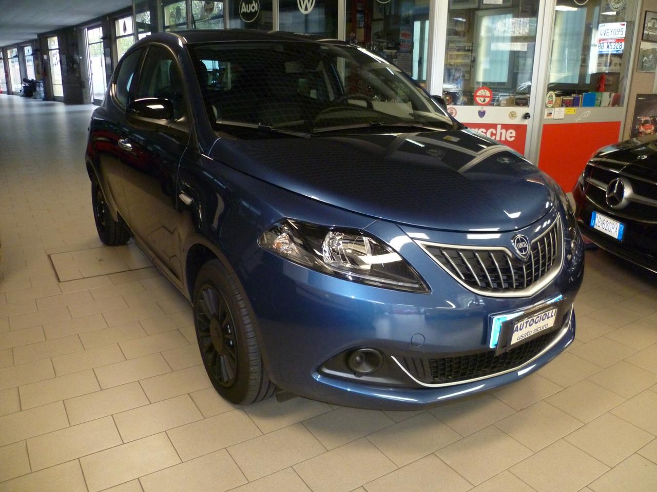 Lancia Ypsilon UNIPROPRIETARIO OK NEOPATENTATO