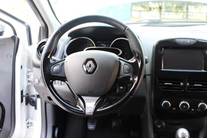 Renault Clio 1.2 75CV GPL 5 porte Live ESTETICA ESEMPLARE COLLAUDO FINO AL 2033 CLIMA NAVI CERCHI LEGA