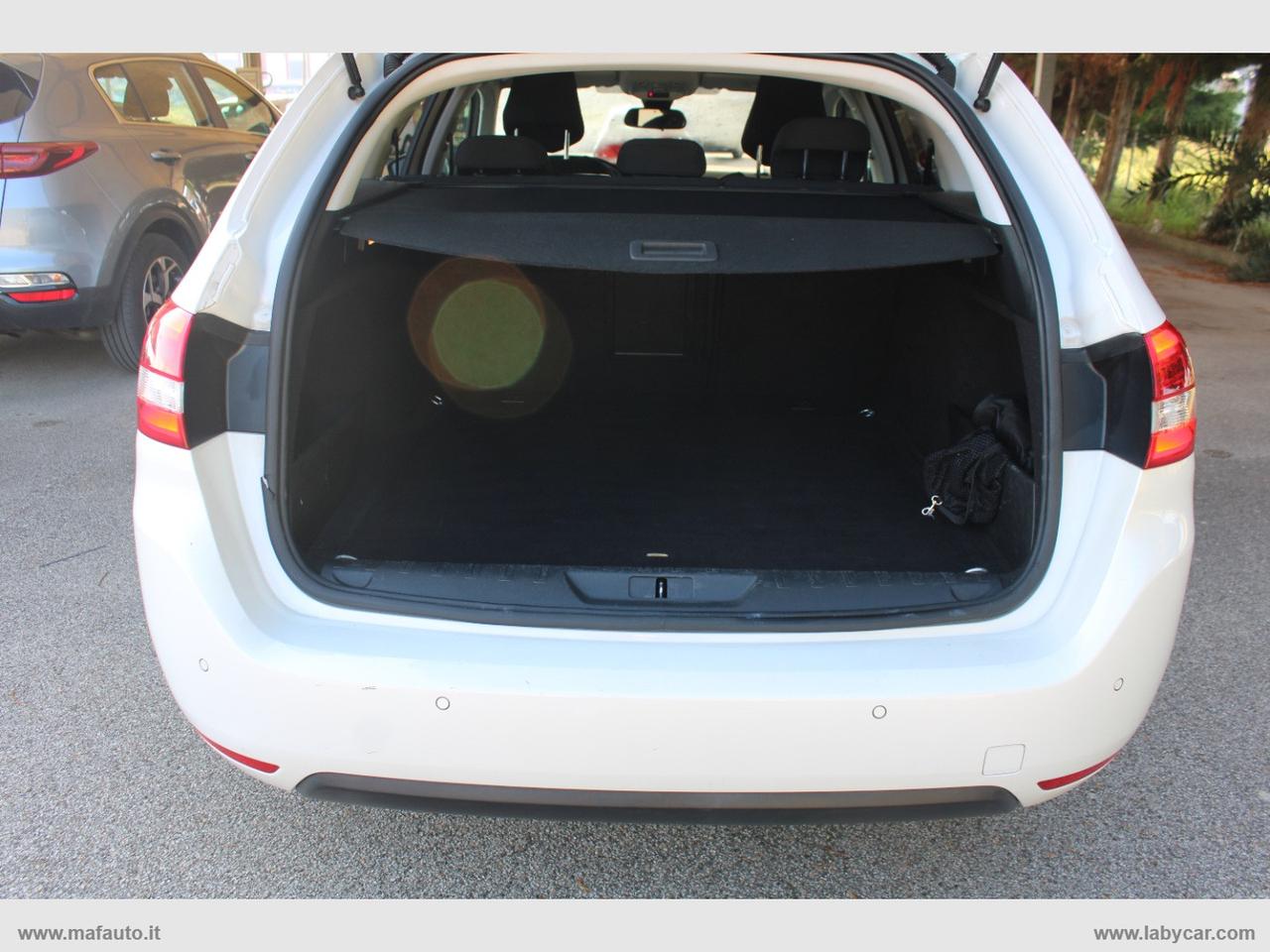 PEUGEOT 308 BlueHDi 130 S&S EAT8 SW Allure