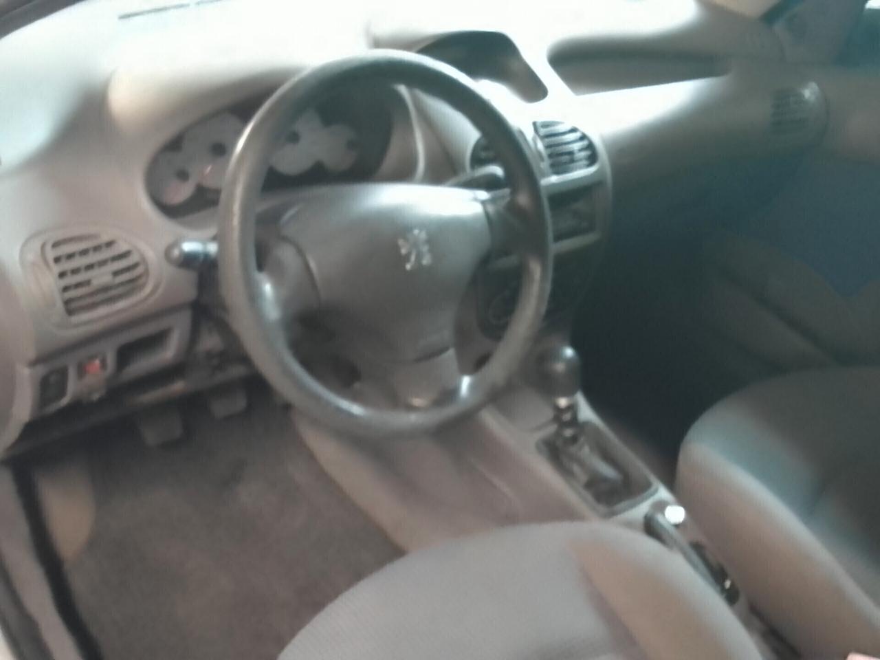 Peugeot 206 1.1 BENZINA OK NEO