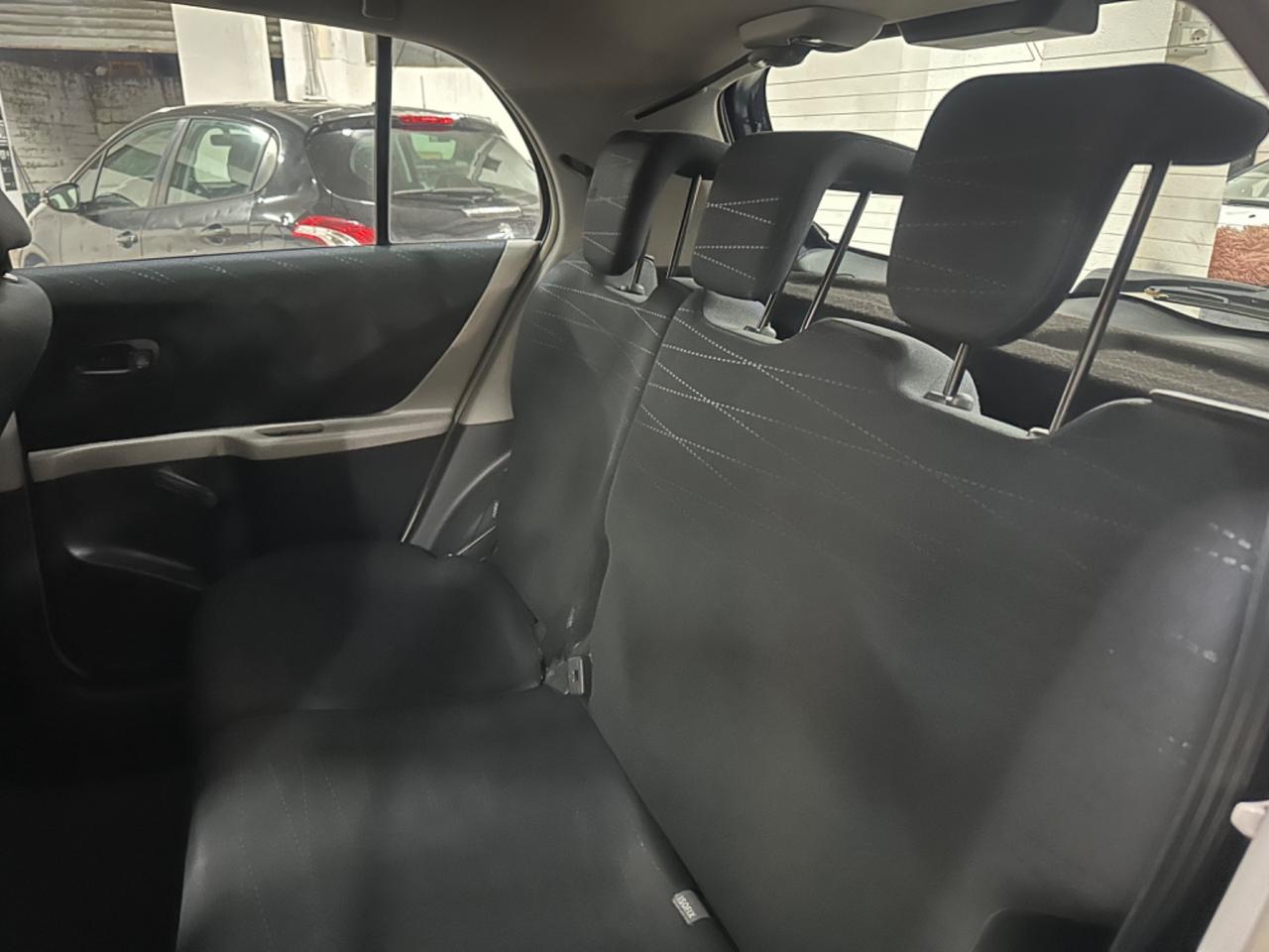 Toyota Yaris 1.0 5 porte GARANZIA 12 MESI