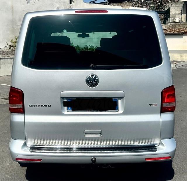 Volkswagen T5 Caravelle Multivan 2.0 BiTDI 180CV DSG Highline