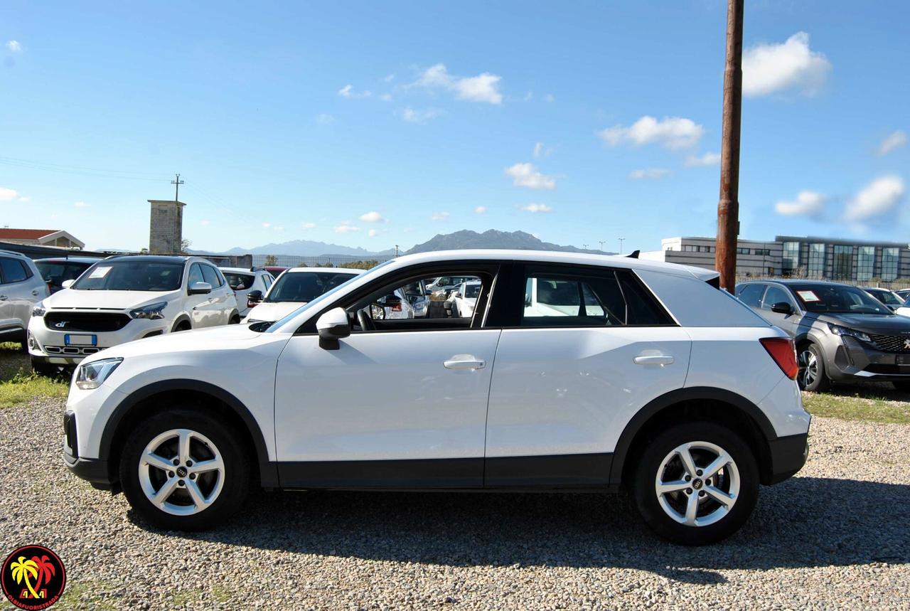 Audi Q2 35 TDI S tronic Business