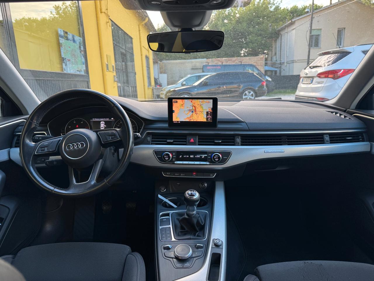 Audi A4 Avant 2018 2.0 TDI 190 CV quattro
