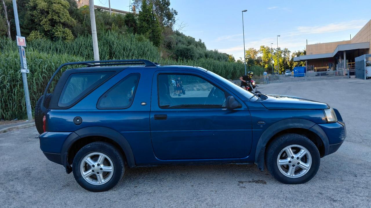 Land Rover Freelander 2.0 Td4 16V cat 3p Softback S