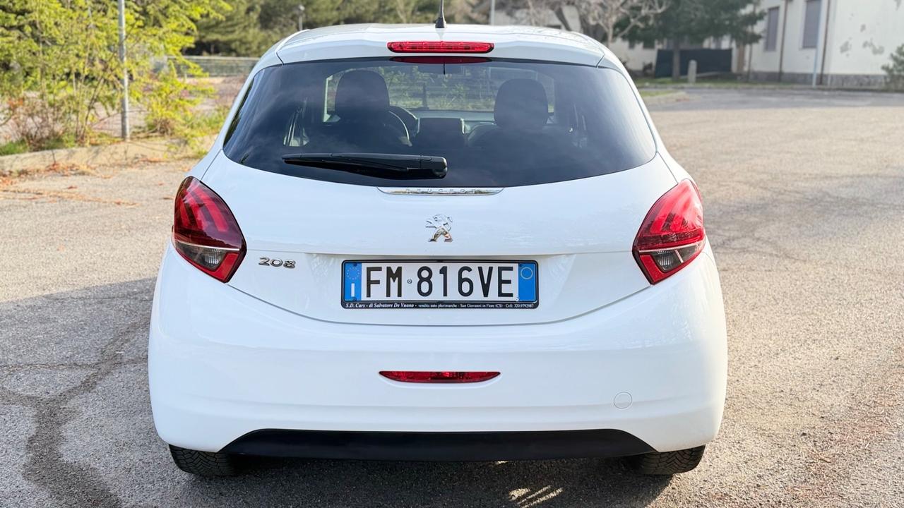 Peugeot 208 BlueHDi 75 5 porte Allure