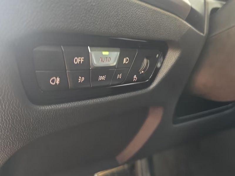 BMW Serie 3 318d 48V MSport Touring auto Camera 18" Live Cockpit