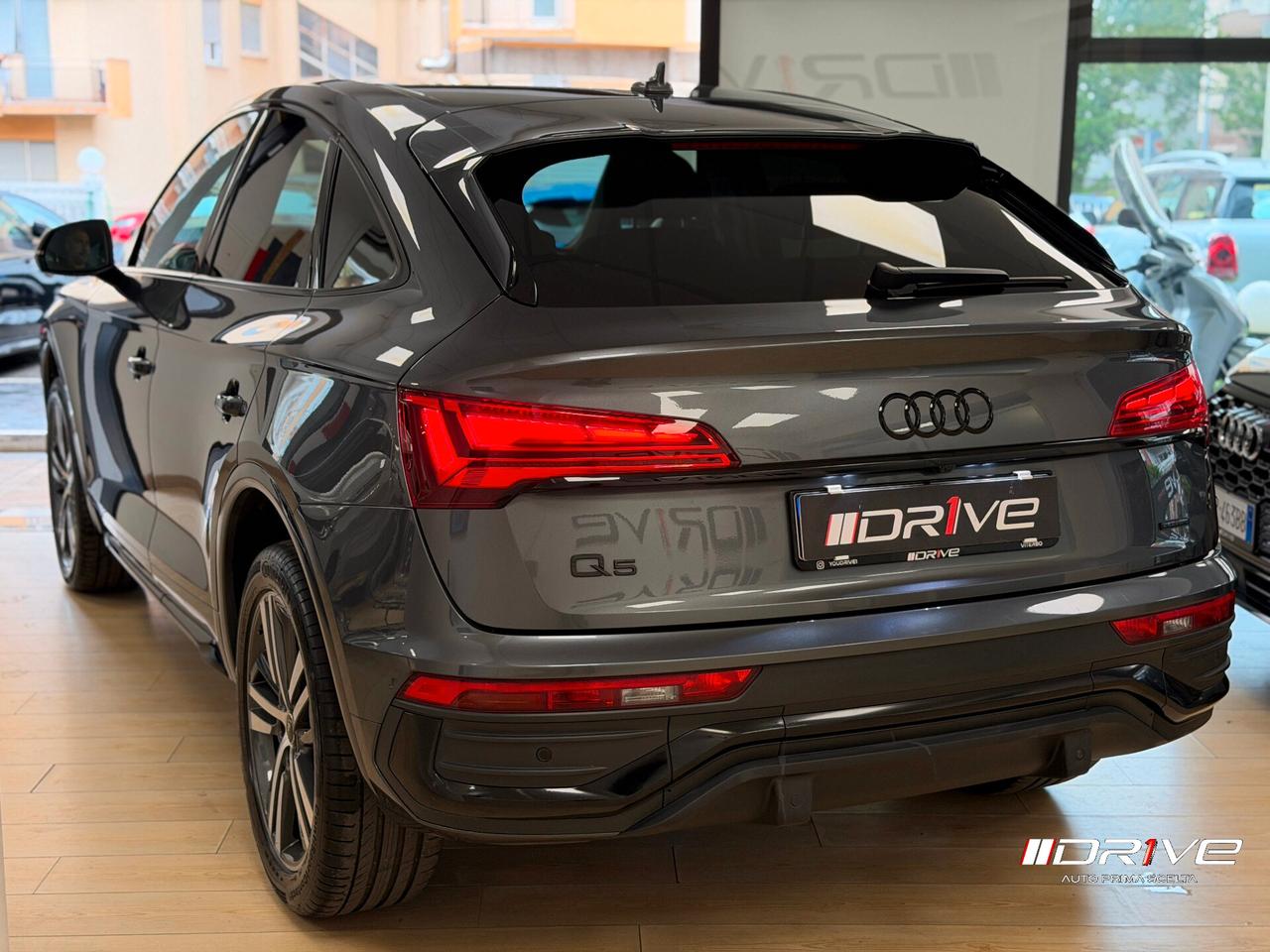 AUDI Q5 2ª serie Q5 SPB 40 TDI quattro S troni...